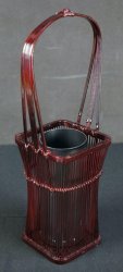 Shunkei lacquer vase 1980