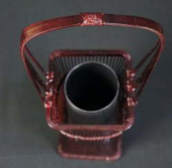 Shunkei lacquer vase 1980