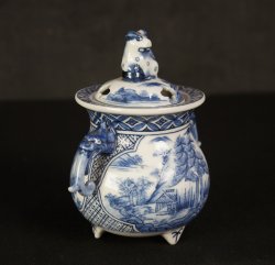 Sometsuke censer 1950