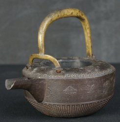 Suiban kettle Meiji 1800