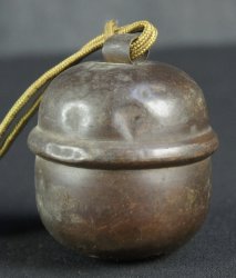 Suzu bell Shinto temple 1800