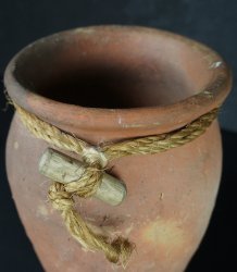 Takotsubo vase wabisabi1900