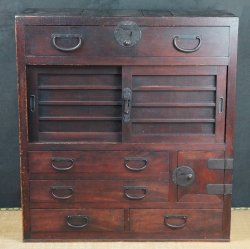 Tansu 1880s craft