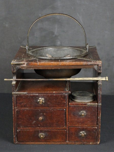 Tea cabinet Edo era 1800