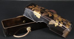 Tegami-ire Edo lacquer box 1800