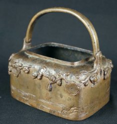 Temochi-Goro incense burner 1890