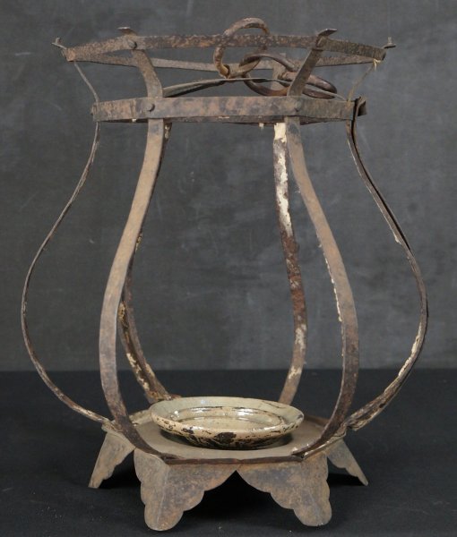 Temple Ando lamp 1700s