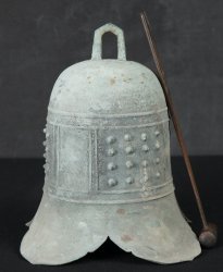 Temple bronze bell 1800