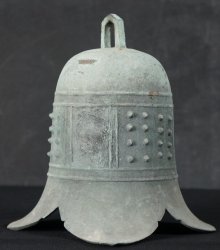 Temple bronze bell 1800