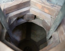 Temple oil lantern 1850