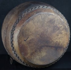 Temple Taiko Keyaki drum 1800