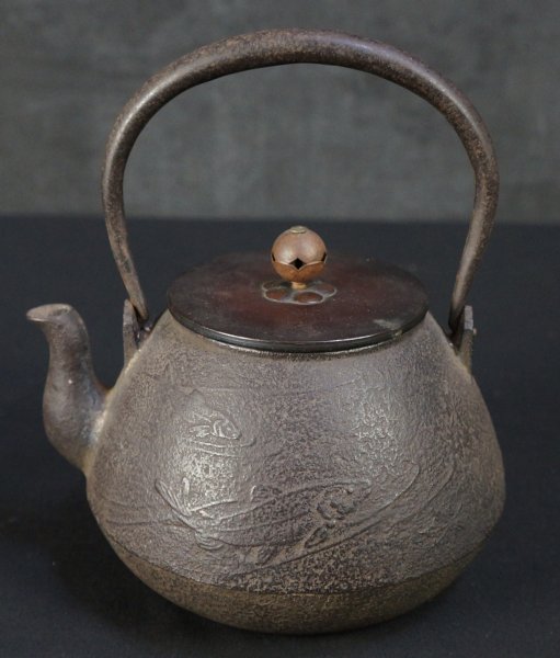 Tetsubin kettle Ayu 1900