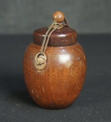 Tobacco Netsuke 1900
