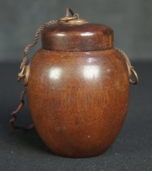 Tobacco Netsuke 1900
