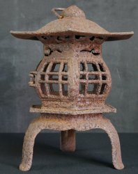 Tsuridoro garden lamp 1900