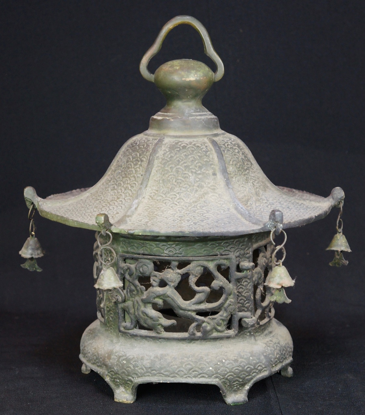 Tsuridoro Japanese hanging garden lamp bronze alloy 1950s Japan craft