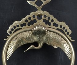 Tsuru altar lantern 1950