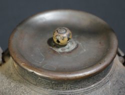 Tsuru Nmbu kettle 1800s