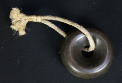 Uma Zuzu bell D