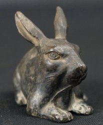 Usagi paper weight rabbit1920