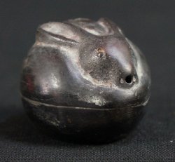 Usagi Suiteki bronze 1880