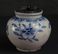 Wabisabi Edo jar 1700