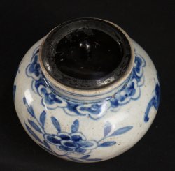 Wabisabi Edo jar 1700