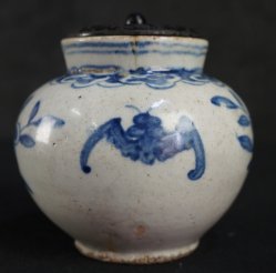 Wabisabi Edo jar 1700