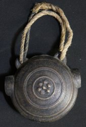 Wani-Guchi shrine bell 1800