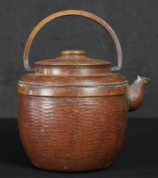 Yakan bronze kettle 1900