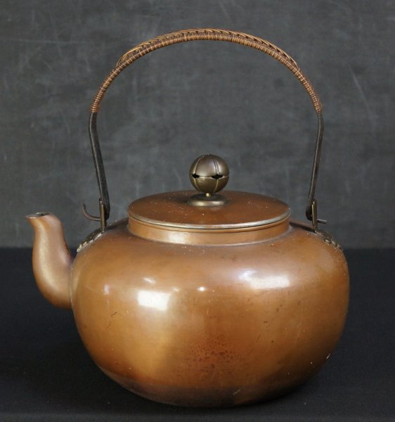 Yakan bronze kettle1900